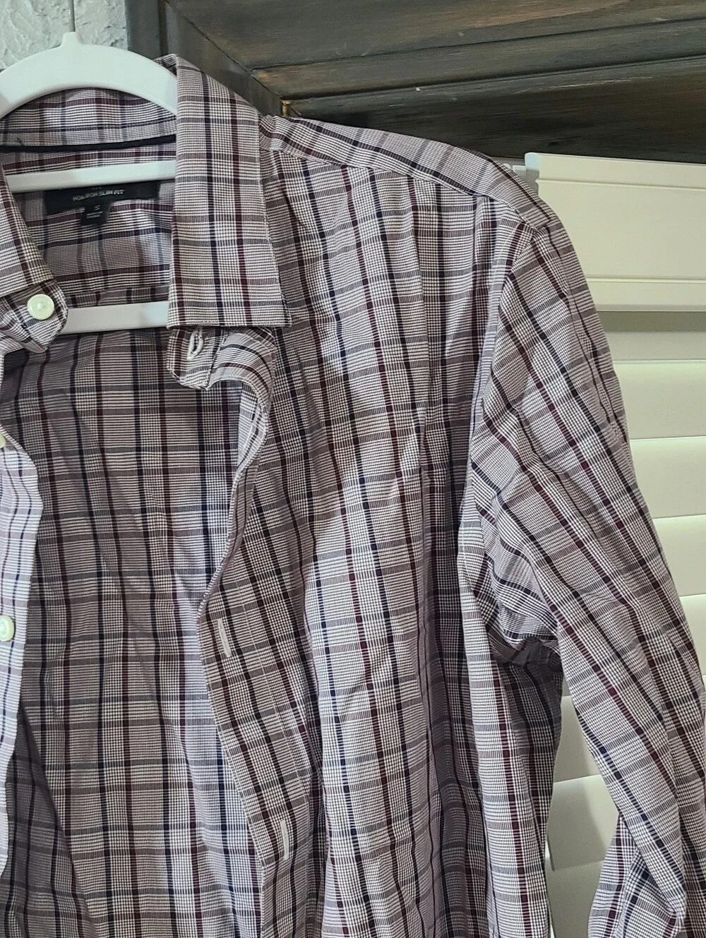 Banana Republic Slim Fit maroon, white, & navy check pattern Button Front Shir